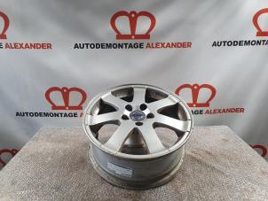 Gebruikte Velg Volvo V50 (MW) 1.6 D 16V Prijs op aanvraag aangeboden door Alexander Autodemontage