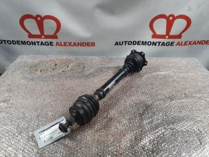 Gebruikte Steekas links-voor Audi A6 Avant (C5) 1.8 Turbo 20V Prijs op aanvraag aangeboden door Alexander Autodemontage