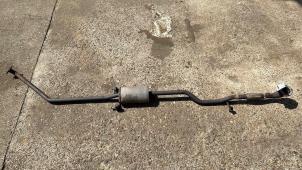 Begagnade Ljuddämpare, mitten Chevrolet Spark (M300) 1.0 16V Bifuel Pris € 60,00 Marginaltabell erbjuds av Alexander Autodemontage