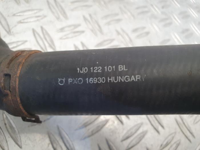 Kylarslang från en Seat Leon (1M1) 1.9 SDI 68 2001
