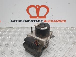 Begagnade ABS-pump Ford Focus 2 1.6 TDCi 16V 90 Pris € 40,00 Marginaltabell erbjuds av Alexander Autodemontage