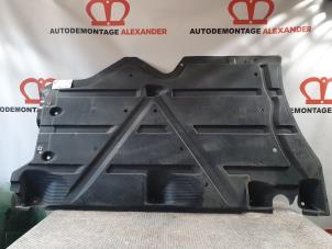 Begagnade Hasplåt Mercedes A (W169) 2.0 A-160 CDI 16V 3-Drs. Pris € 20,00 Marginaltabell erbjuds av Alexander Autodemontage