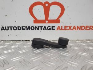 Używane Klamka okienna Skoda Fabia II Combi 1.2 TDI 12V Greenline Cena na żądanie oferowane przez Alexander Autodemontage