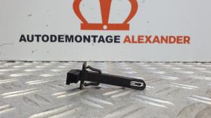 Begagnade Innetemperatursensor Seat Leon (5FB) 1.4 TSI 16V Pris € 15,00 Marginaltabell erbjuds av Alexander Autodemontage