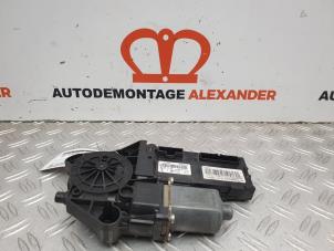 Begagnade Motor, dörrfönster Renault Megane III Grandtour (KZ) 1.4 16V TCe 130 Pris € 50,00 Marginaltabell erbjuds av Alexander Autodemontage