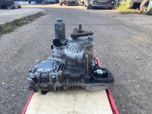 Gebruikte Tussenbak 4x4 BMW X3 (E83) xDrive20d 16V Prijs € 800,00 Margeregeling aangeboden door Alexander Autodemontage