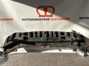 Gebruikte Motor Beschermplaat Ford Fiesta 6 (JA8) 1.0 EcoBoost 12V 100 Prijs op aanvraag aangeboden door Alexander Autodemontage