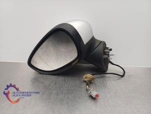 Używane Lusterko zewnetrzne lewe Ford B-Max (JK8) 1.0 EcoBoost 12V 100 Cena € 100,00 Procedura marży oferowane przez Alexander Autodemontage