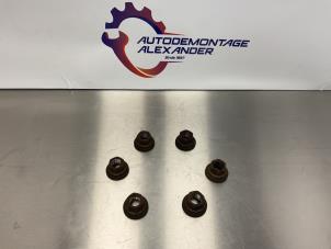 Gebruikte Wielbouten set Mercedes Sprinter 3,5t (906.13/906.23) 210 CDI 16V Euro 5 Prijs op aanvraag aangeboden door Alexander Autodemontage