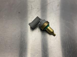 Gebruikte Temperatuursensor Motor Mercedes E (W213) E-220d 2.0 Turbo 16V Prijs op aanvraag aangeboden door Alexander Autodemontage