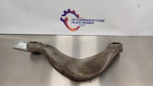 Gebruikte Draagarm boven rechts-achter Audi A4 Avant (B8) 2.0 TDI 16V Prijs op aanvraag aangeboden door Alexander Autodemontage