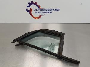 Begagnade Extra fönster, 2-dörrars, höger fram Toyota Yaris II (P9) 1.3 16V VVT-i Pris € 49,99 Inklusive moms erbjuds av Alexander Autodemontage