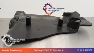 Begagnade Motorskyddspanel Fiat Ducato (250) 3.0 D 160 Multijet Power Pris € 40,00 Marginaltabell erbjuds av Alexander Autodemontage