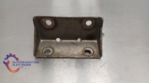 Używane Wspornik (rózne) Seat Leon (1P1) 1.9 TDI 105 Cena na żądanie oferowane przez Alexander Autodemontage