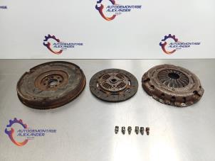 Begagnade Kopplingssats (komplett) Renault Master II (FD/HD) 2.5 dCi 120 FAP Pris på förfrågan erbjuds av Alexander Autodemontage