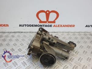 Gebruikte Oliepomp Peugeot 207/207+ (WA/WC/WM) 1.6 16V VTi Prijs op aanvraag aangeboden door Alexander Autodemontage