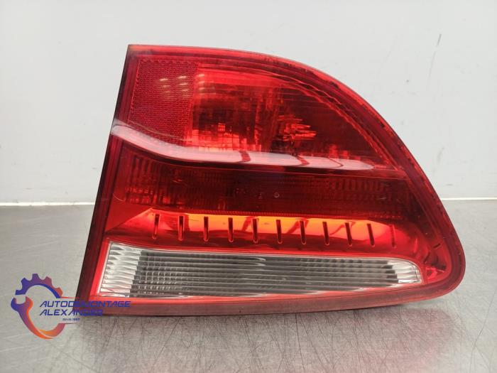 Baklykta, höger från en Seat Exeo ST (3R5) 1.8 TSI 16V 2012