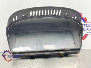 Używane Wyswietlacz wewnetrzny BMW 3 serie Touring (E91) 318i 16V Cena na żądanie oferowane przez Alexander Autodemontage