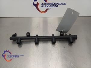 Gebruikte Galerij (Injectie) Renault Clio III (BR/CR) 1.6 16V Prijs op aanvraag aangeboden door Alexander Autodemontage