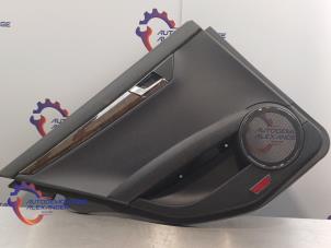 Gebruikte Portierbekleding 4Deurs links-achter Mercedes C Estate (S204) 2.2 C-180 CDI 16V BlueEFFICIENCY Prijs op aanvraag aangeboden door Alexander Autodemontage