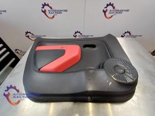 Gebruikte Portierbekleding 4Deurs links-voor Renault Twingo III (AH) 0.9 Energy TCE 90 12V Prijs € 75,00 Inclusief btw aangeboden door Alexander Autodemontage