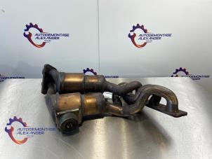 Gebruikte Uitlaatspruitstuk + katalysator BMW 3 serie (E90) 320i 16V Prijs € 500,00 Margeregeling aangeboden door Alexander Autodemontage