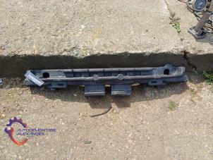 Gebruikte Bumpervulling voor Kia Sorento III (UM) 2.2 CRDi 16V VGT 4x4 Prijs op aanvraag aangeboden door Alexander Autodemontage