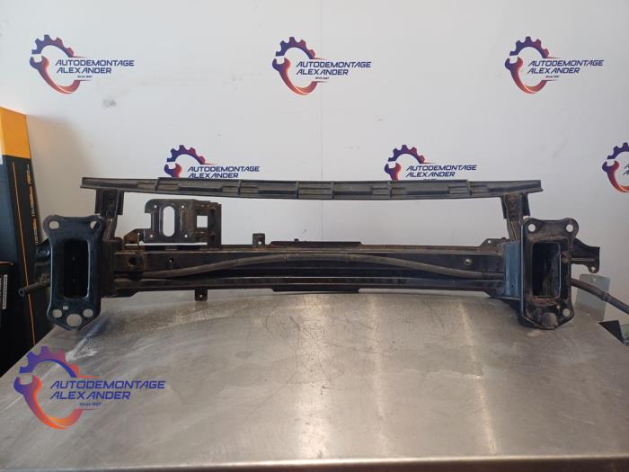 Front bumper frame Kia Sorento III 2.2 CRDi 16V VGT 4x4 - 64900C5000 KIA
