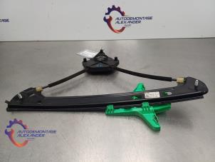 Gebruikte Ruitmechaniek 4Deurs rechts-achter Volkswagen Golf VII (AUA) 1.4 TSI 16V Prijs € 30,00 Inclusief btw aangeboden door Alexander Autodemontage