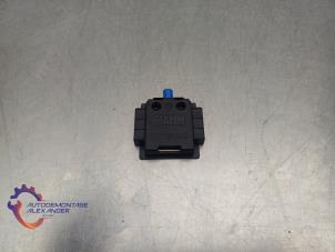 Gebruikte GPS Antenne Opel Combo Cargo 1.2 110 Prijs € 24,20 Inclusief btw aangeboden door Alexander Autodemontage