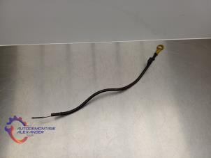 Begagnade Oljemätsticka Ford Transit 2.2 TDCi 16V Euro 5 Pris på förfrågan erbjuds av Alexander Autodemontage