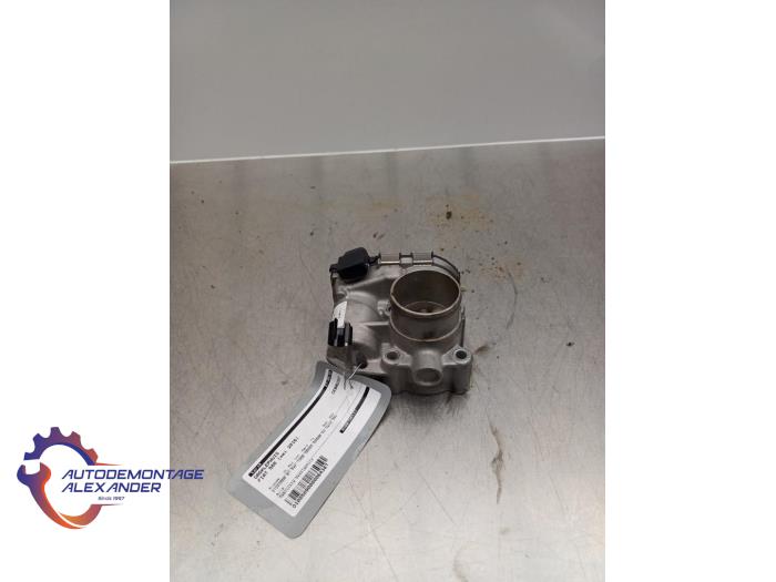 Spjällhus från en Abarth 500/595/695 1.4 T-Jet 16V 695 2016