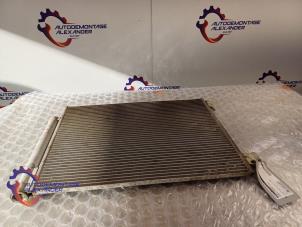 Begagnade Kondensor, luftkonditionering Renault Twingo III (AH) 1.0 SCe 65 12V Pris € 50,00 Inklusive moms erbjuds av Alexander Autodemontage