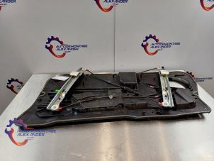 Gebruikte Ruitmechaniek 2Deurs links-voor Ford Fiesta 6 (JA8) 1.5 TDCi Prijs € 75,00 Inclusief btw aangeboden door Alexander Autodemontage