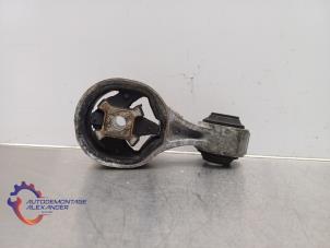 Używane Wspornik silnika Nissan Qashqai (J11) 1.6 dCi Cena na żądanie oferowane przez Alexander Autodemontage