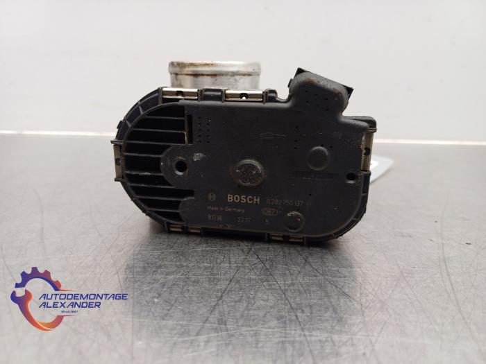 Spjällhus från en Abarth 500/595/695 1.4 T-Jet 16V 695 2017