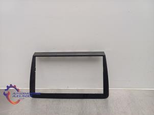 Begagnade Radiolist Seat Ibiza IV (6J5) 1.4 TDI 12V Pris på förfrågan erbjuds av Alexander Autodemontage