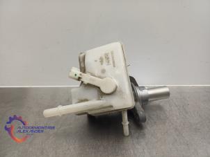 Begagnade Huvudcylinder Ford Transit Connect (PJ2) 1.5 TDCi Pris på förfrågan erbjuds av Alexander Autodemontage