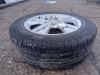 Velg + Band van een Hyundai iX35 (LM), 2009 / 2015 1.6 GDI 16V, SUV, Benzine, 1.591cc, 99kW (135pk), FWD, G4FD; EURO4, 2010-11 / 2015-09, F5P21; F5P31 2011