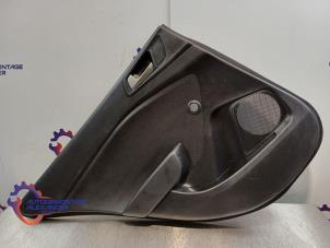 Begagnade List, bakdörr, 4-dörrars, vänster Hyundai i20 (GBB) 1.2i 16V Pris på förfrågan erbjuds av Alexander Autodemontage