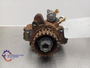 Begagnade Mekanisk bränslepump Ford Focus 3 Wagon 1.6 TDCi 95 Pris € 150,00 Marginaltabell erbjuds av Alexander Autodemontage