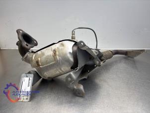 Begagnade Katalytisk avgasrenare Renault Clio IV (5R) 0.9 Energy TCE 90 12V Pris € 148,99 Inklusive moms erbjuds av Alexander Autodemontage