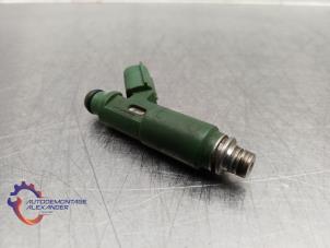 Begagnade Insprutare (bensin) Toyota Avensis (T25/B1B) 1.8 16V VVT-i Pris € 50,00 Marginaltabell erbjuds av Alexander Autodemontage