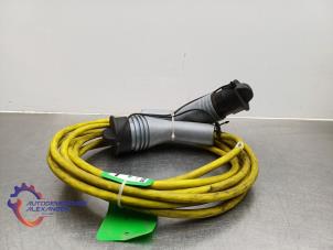 Gebruikte Oplaadkabel elektrische auto Audi A3 Sportback (8VA/8VF) 1.4 TFSI 16V e-tron Prijs op aanvraag aangeboden door Alexander Autodemontage