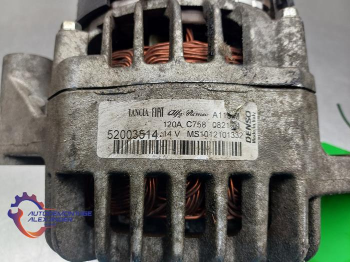 Dynamo från en Abarth 500/595/695 1.4 T-Jet 16V 695 2016