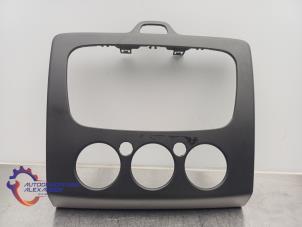 Begagnade Radiolist Ford Focus 2 ST 2.5 20V ST Pris på förfrågan erbjuds av Alexander Autodemontage