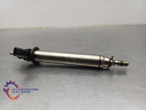 Gebruikte Injector (benzine injectie) Mercedes A (177.0) 2.0 A-220 Turbo 16V Prijs € 35,00 Margeregeling aangeboden door Alexander Autodemontage
