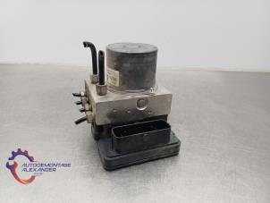 Używane Pompa ABS Opel Astra K 1.6 CDTI 110 16V Cena € 85,00 Z VAT oferowane przez Alexander Autodemontage