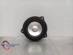 Gebruikte Speaker BMW 1 serie (E88) 118d 16V Prijs € 72,60 Inclusief btw aangeboden door Alexander Autodemontage