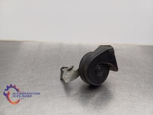 Begagnade Signalhorn Ford Transit Connect (PJ2) 1.5 TDCi Pris på förfrågan erbjuds av Alexander Autodemontage